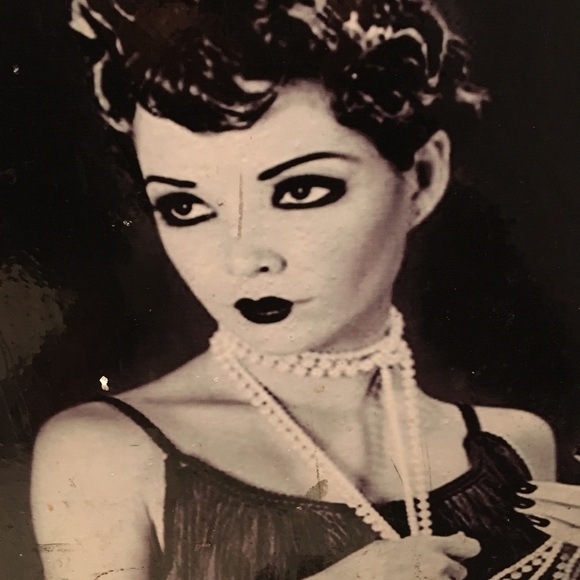 Meet your Posher, Stacy - Picture 2 of 4